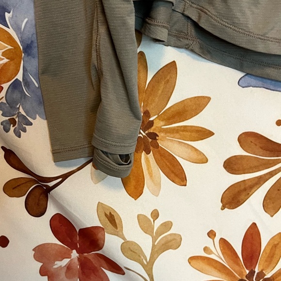 Janji x M. Erdenebayar Women XXL/3XL Mocha Brown Long Sleeve Running Shirt Horse - Picture 7 of 13